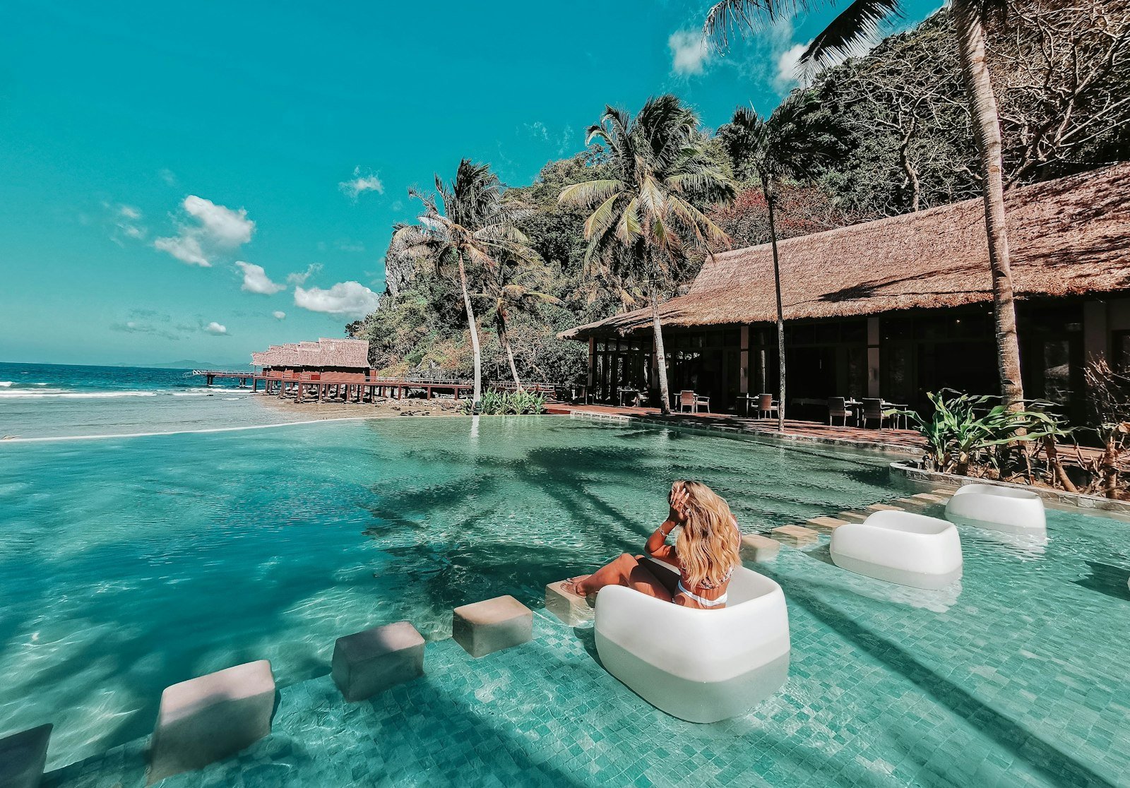 Infinity pool overlooking the sea